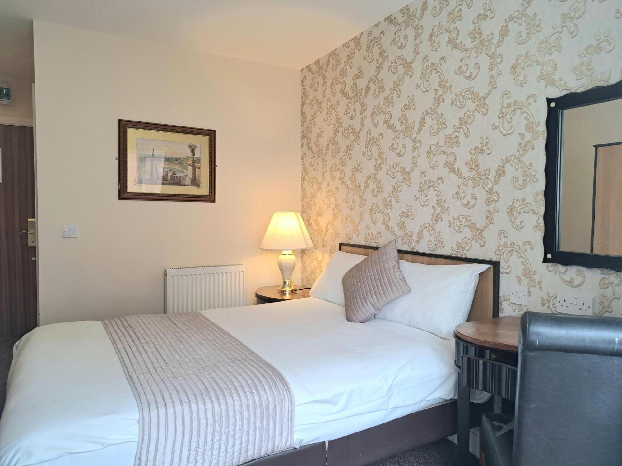 סאות'פורט Scarisbrick Hotel מראה חיצוני תמונה