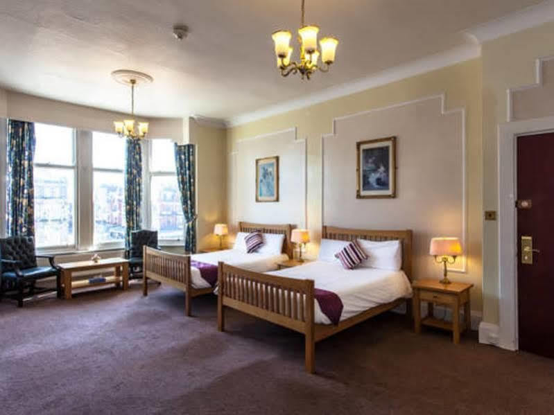 סאות'פורט Scarisbrick Hotel מראה חיצוני תמונה