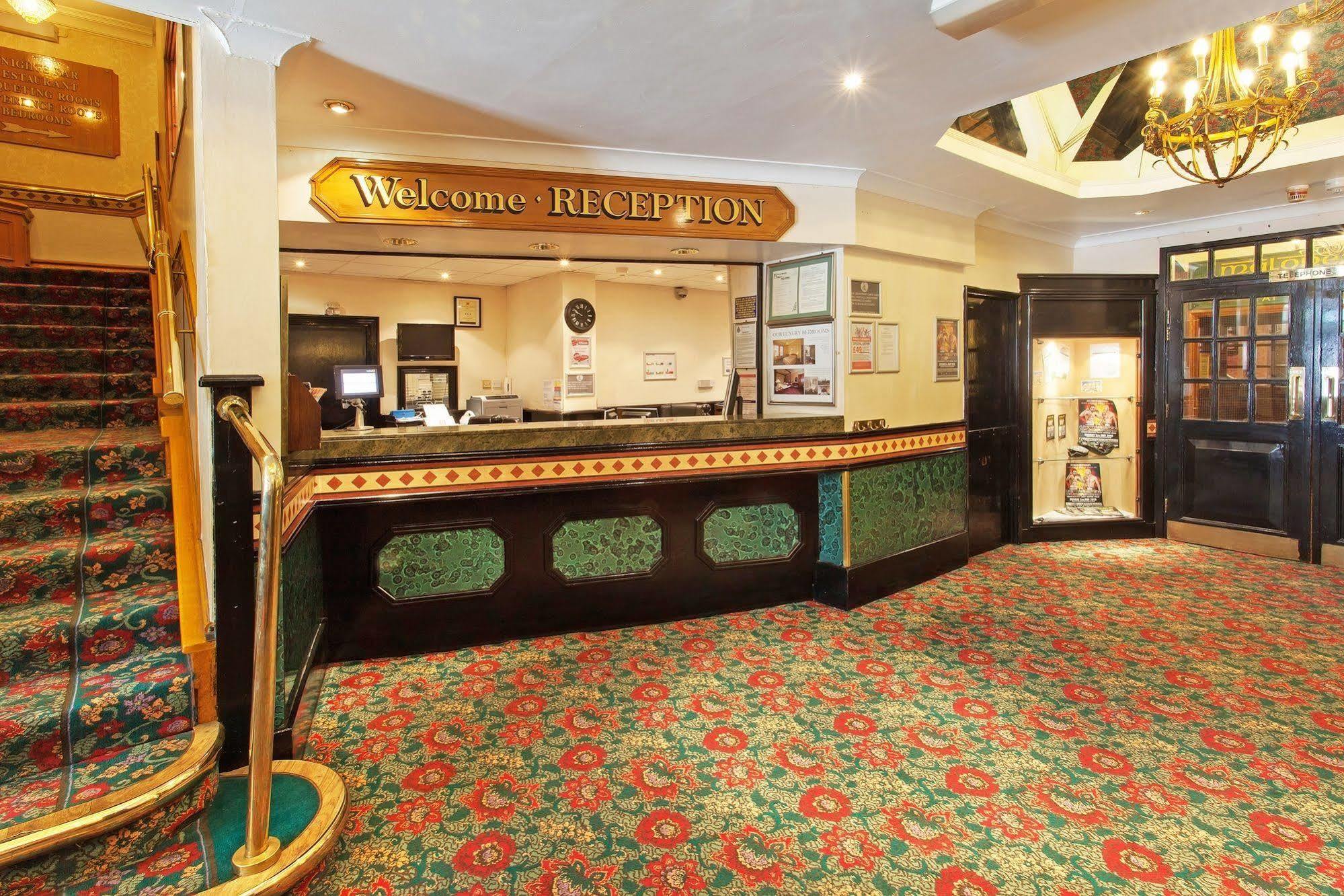 סאות'פורט Scarisbrick Hotel מראה חיצוני תמונה